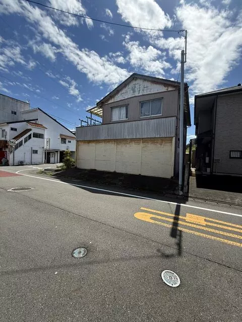 Makinohara City, Hatsu 1-chome (Kanaya Station) 2-story building 2LDK