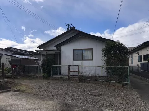 Shiroishi-city Aryagawara (Shiroishi Sta.) Single story house 4DK

4 million yen