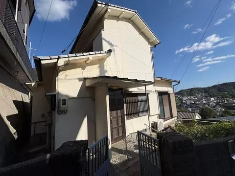 2F 6DK in Kamiyamada-cho, Kure-shi, Kure (Kure Sta.)

1,000,000 yen