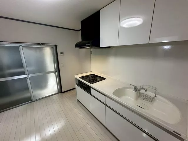 Interior renovation completed ♪ Ideal price for investment properties ♪