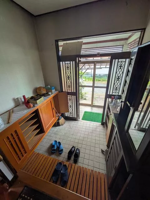 Used single-family home Used house Tamaki Owner change