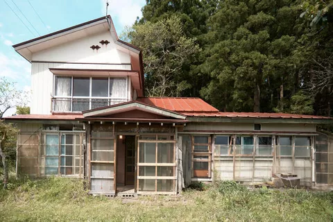Daisen City, Tokawa Aza Kamizutsumi (Kariwano Station) 2-story building 6DK
