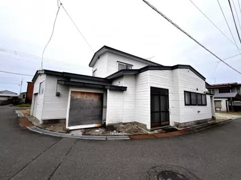 Noshiro City, Jizai, Junen (Noshiro Station) 2-story 5K