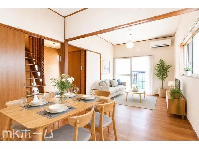 Inquiries for materials are very welcome! We can also respond to viewings on the same day!