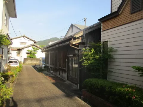 Torii, Kainan City (Kainan Station) 2F 5K

1,100,000 yen