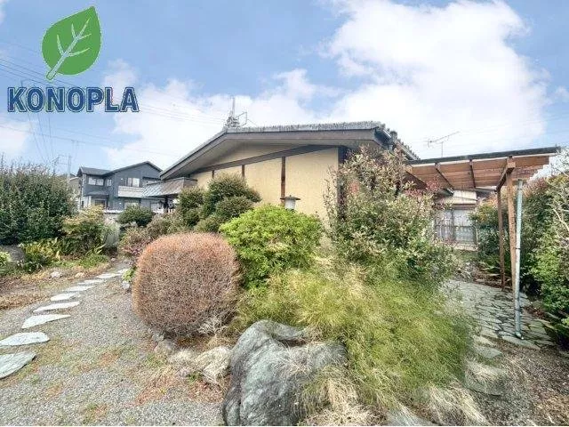 ☆Monthly payment starting from around 10,000 yen for a house☆ ■ Land area of 92 tsubo ■ Corner lot ■ Garden