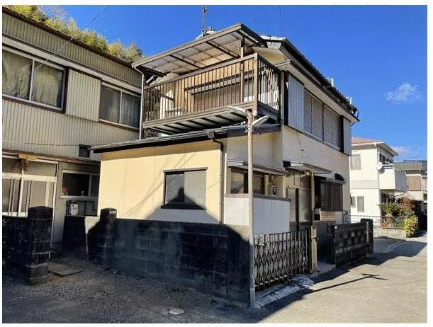 Kochi City, Shin-yashiki 2-chome (Engyoji-guchi Station) 2-story 3DK