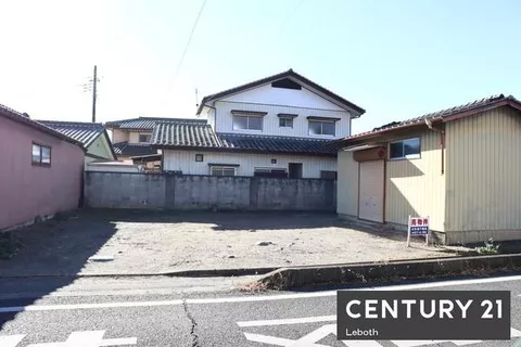 Tsutsumi-cho 1-chome, Kiryu-shi, Kiryu (Maruyamashita station) One-story building, studio

One-room studio 2,000,000 yen