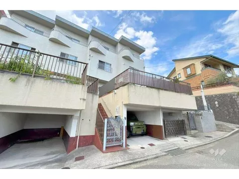 ■Will Real Estate Sales■Quiet elevated residential area｜Parking for 1 car available｜4DK terrace house!