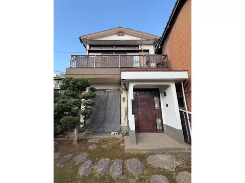 ◆ Good access to the city center ◆ Abundant convenient living facilities ◆ Affordable price range - Image 1