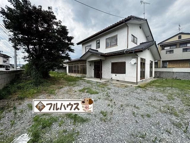 Kakuda ◆ Land approximately 154 tsubo! Parking for 5 cars ♪ 8DK with plenty of rooms ♪ Within walking distance to elementary and junior high schools ♪