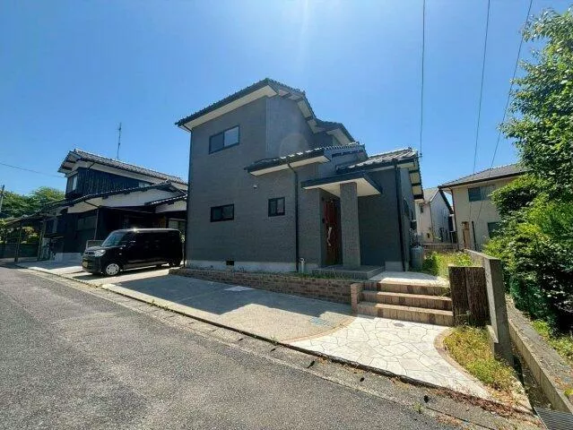 Ube City Kamijo 5-chome (Iwanohana Station) 2-story 3LDK