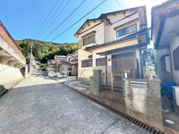 Nagasaki City, Narutaki 3-chome (Shin-Nakagawa Station) 2-story building 5DK