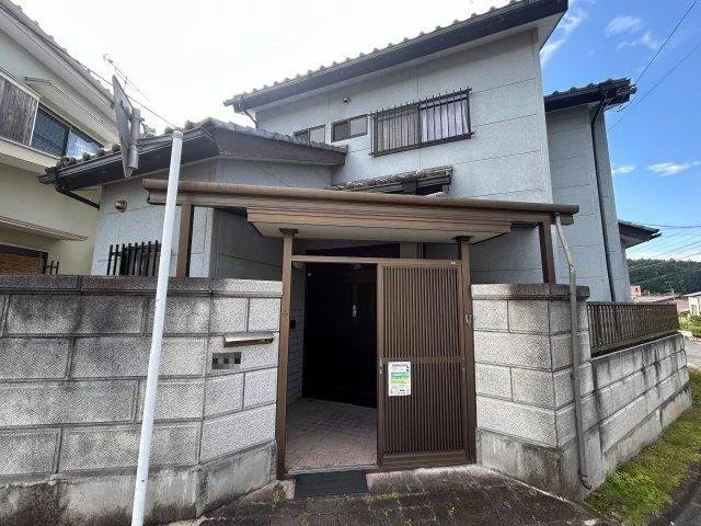 ◆Walk-in closet◆Warm water washing toilet seat◆Elevator◆Veranda◆Under-stair storage