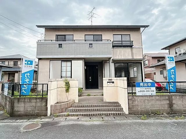 Used single-family home in Uji City, Shiranui Town, Kamematsu