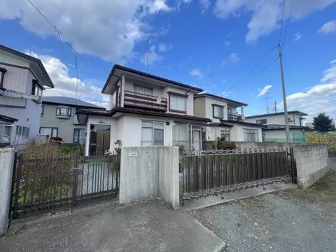 2F 4DK in Nishijubancho, Towada-shi, Kanagawa

3 million yen