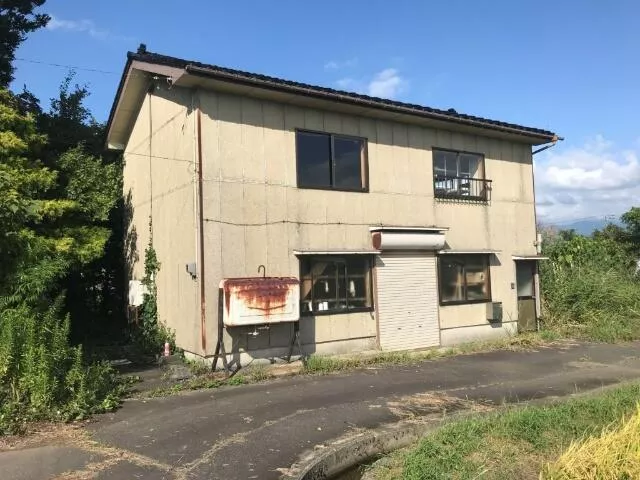 Nakaniikawa District Tateyama Town Urata Shin 2-story one-room