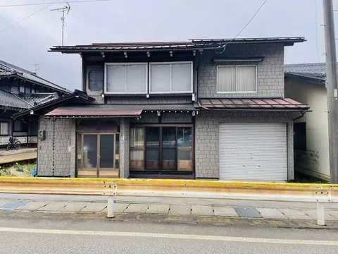 Hida City Furukawa Town Sugizaki (Sugizaki Station) 2-story 8DK