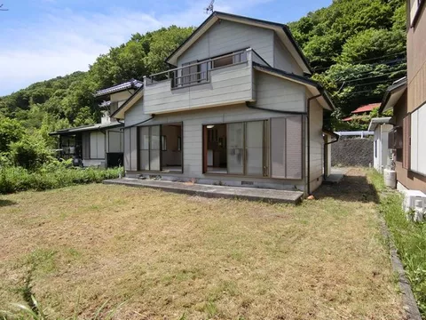 Relaxing countryside living for couples ♪ 1LDK house with south garden! The land is leased (with lease fee)