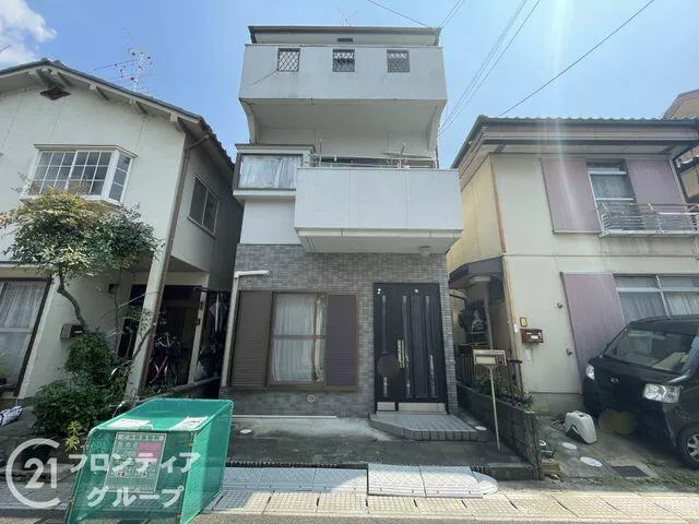 Uji City, Okubocho Tanmuku (Okubo Station) 3-story building 3LDK