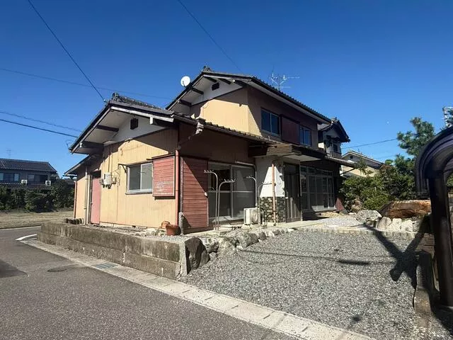 Ibi County Ibigawa Town Sukenaga (Ibi Station) 2-story 4LDK
