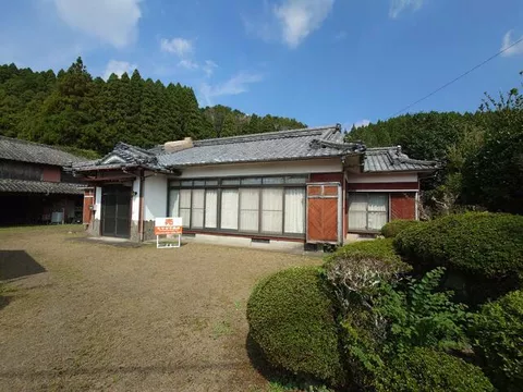 Mitaka Town, Kitamorokata District, Oaza Nagata (Mochihara Station) Single-story building 6DK