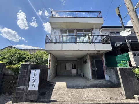 Kochi City, Takaracho (Iriyamai Station) 2-story 4DK