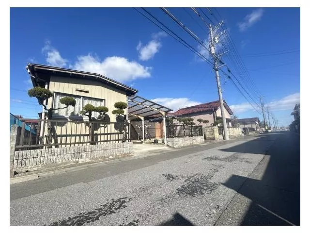 Single-story, good sunlight, 3DK, renovation and remodeling possible, about 5 minutes walk to elementary school