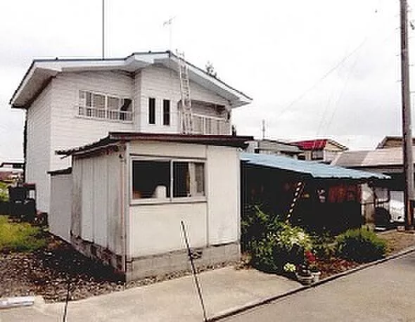 Used single-family home in Yonezawa City, Hirohata Town