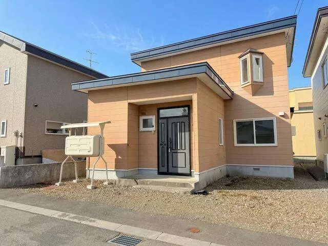 Iwamizawa City, Ichijo Higashi 17-chome (Iwamizawa Station) 2-story 4LDK