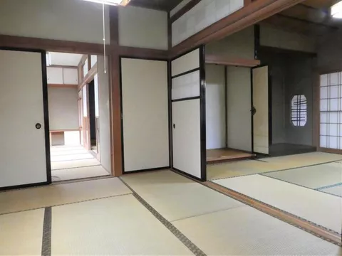 Currently used as a second house! Will be vacant from October of the 8th year of Reiwa. - Image 3