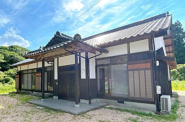 Used single-family home in Ato, Yamaguchi City, Nakugumo