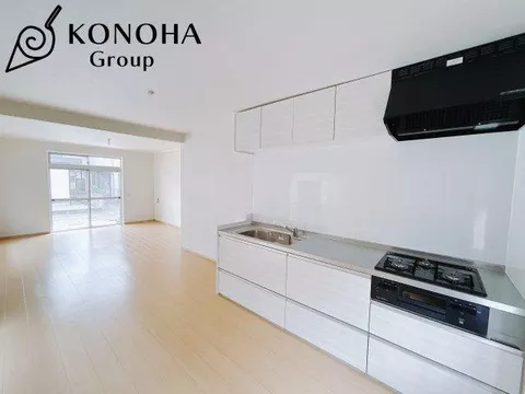 Renovation completed in May of the 7th year of Reiwa ☆ Building is a reliable lightweight steel structure! Ample living facilities ♪