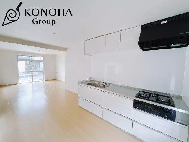 Renovation completed in May of the 7th year of Reiwa ☆ Building is a reliable lightweight steel structure! Ample living facilities ♪