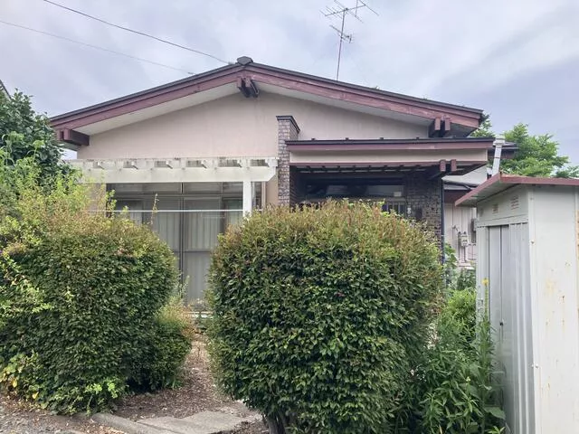 Hachinohe-shi, Hachinohe Oaza-Niida Aza Matsuyama Nakanoba Single-story house, 4DK

2,800,000 yen