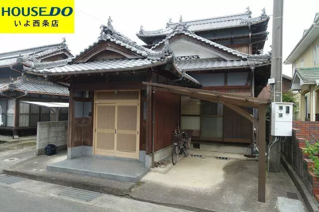 Saijo City, Kuniyasu (Iyo-Miyoshi Station) 2-story building 5DK