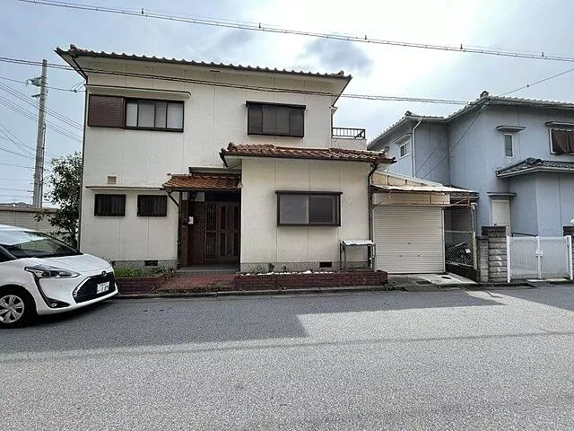 Used single-family home in Ikoma Town, Ryuta Minami