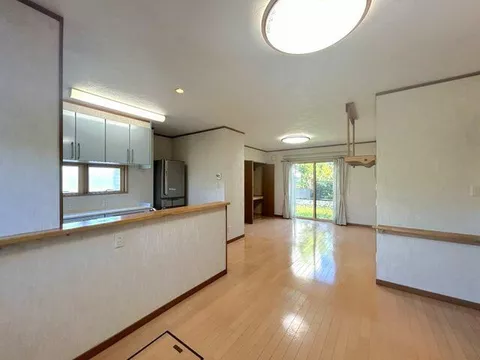 Odate City, Ikenai Michikami (Higashi-Odate Station) 2-story 3LDK