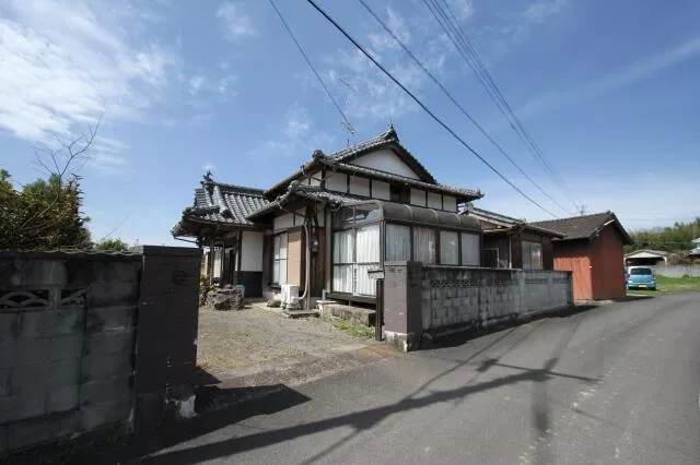 Usa-shi, Usa (Usa Sta.) Single story house, 4SDK

4.8 million yen