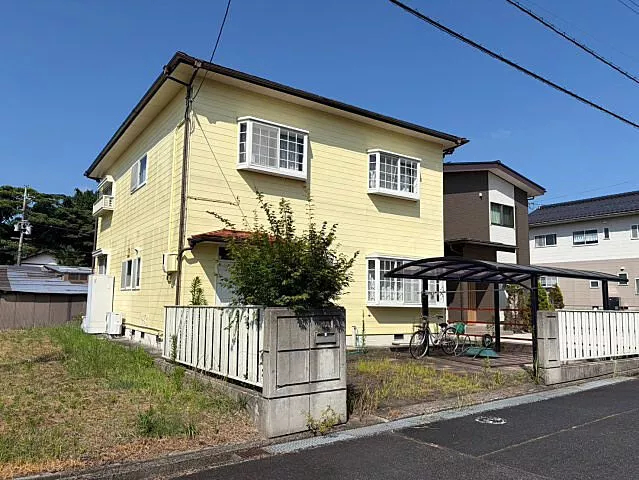 Used single-family home Higashikamoshinmachi 7DK used