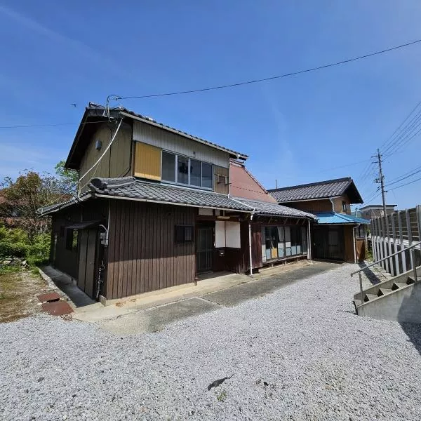 Shinjo, Maibara-shi, Chiba (Maibara Sta.) 2F 9DK

3,000,000 yen