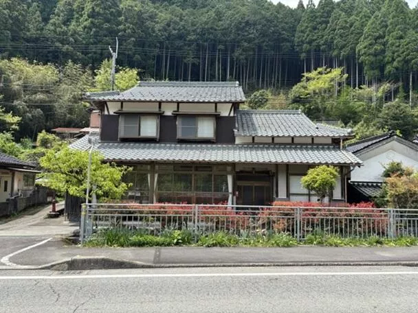 Shiso City, Haga Town, Ono (Harima Shingu Station) 2-story building 8DK
