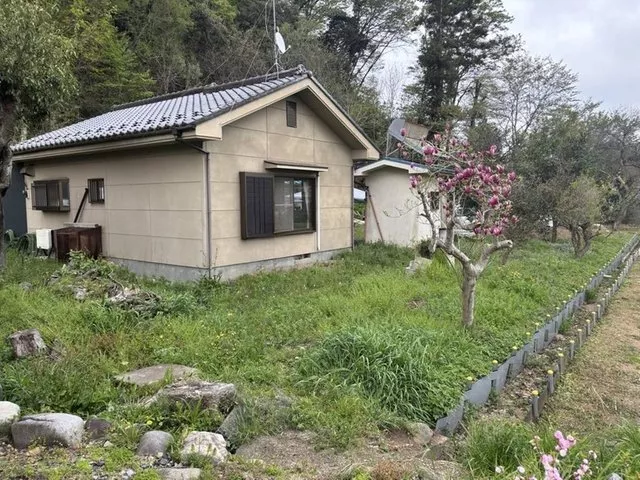 ◆ Land area approximately 194 tsubo ◆ Recommended for those who want to grow vegetables seriously! No reconstruction allowed