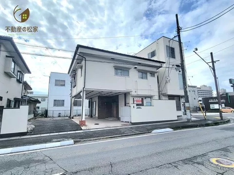 ◆ 1 minute on foot to National Route 17 ♪ ◆ Parallel parking for 2 cars possible ♪ ◆ Rich surrounding environment ♪