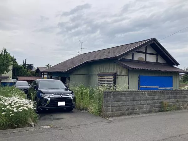 Ashibetsu-shi, Ashibetsu Hommachi (Ashibetsu station) 2F 5LDK

500,000 yen