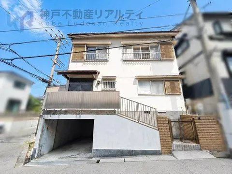 ≪24-hour online viewing reservation available≫ Good sunlight and ventilation due to corner lot ♪ With sunroom ♪