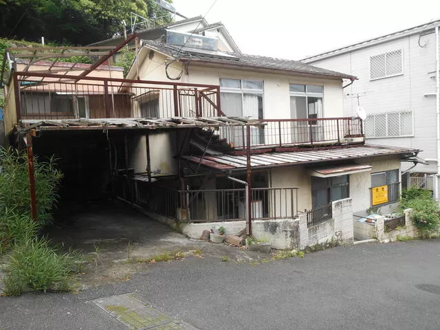 Oita City, Oaza Yahata (Nishi-Oita Station) 2-story 7DK
