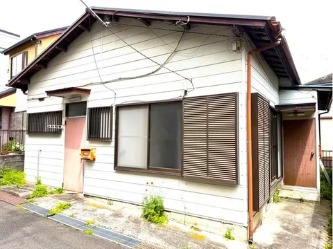 Can be rented while living in it, 2 doors × 10 minutes on foot to elementary and middle schools, balancing child-rearing!