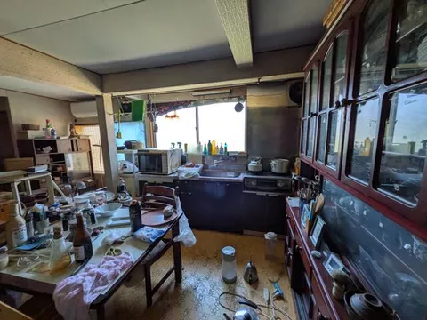 Sakata City, Rokugo Town 1-chome (Sakata Station) 2-story building 9DK