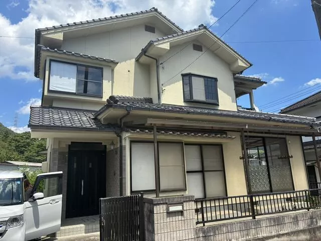 Hiroshima City, Asa Kita Ward, Shiraki Town, Oaza Mita (Naka Mita Station) 2-story building 4LDK
